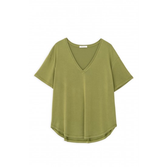 Basic Curpo “V” Neck Top Shirts